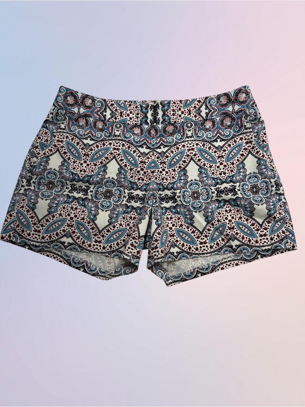 EXPRESS Women’s 4 Boho Paisley Shorts